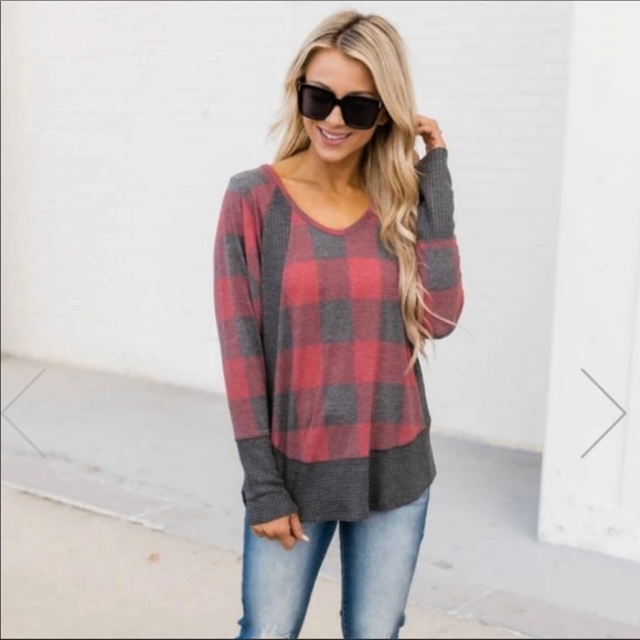 Pink Lily Tops - Pink Lily "Call This Love Home" Top